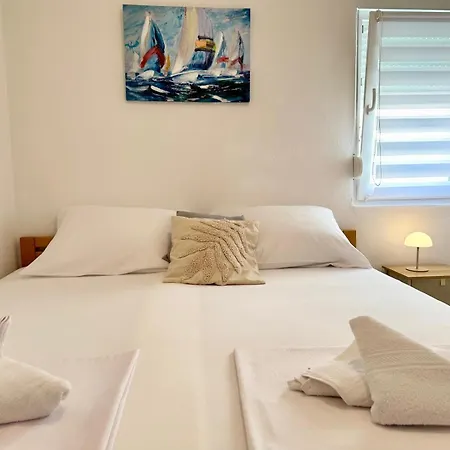 Sunny Oasis With A Beautiful View Apartamento *