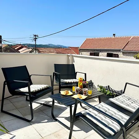 Sunny Oasis With A Beautiful View Trogir