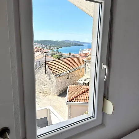 Sunny Oasis With A Beautiful View Trogir